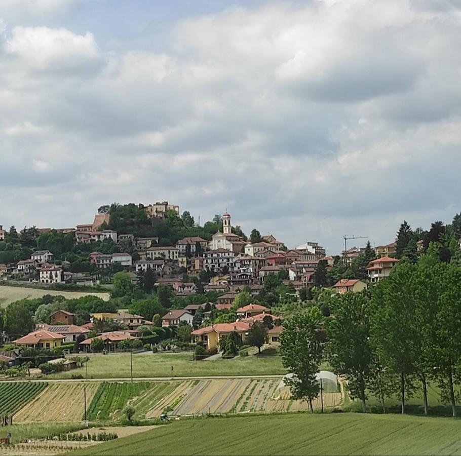 Oasi Del Monferrato - Appartamento Rosso Mombercelli Exteriör bild