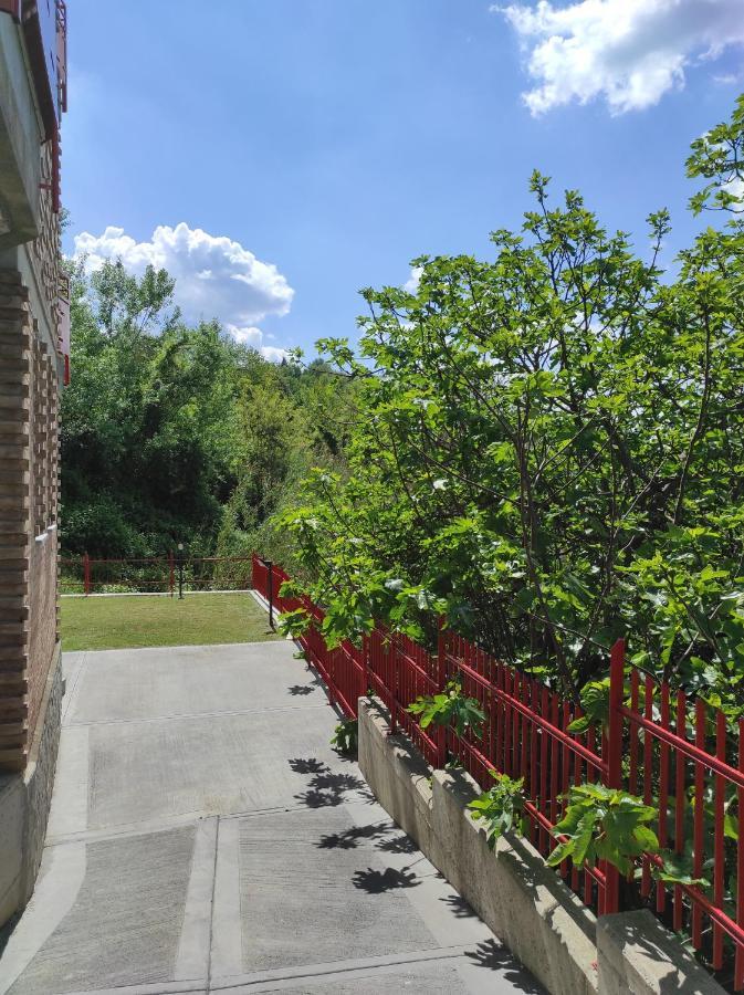 Oasi Del Monferrato - Appartamento Rosso Mombercelli Exteriör bild