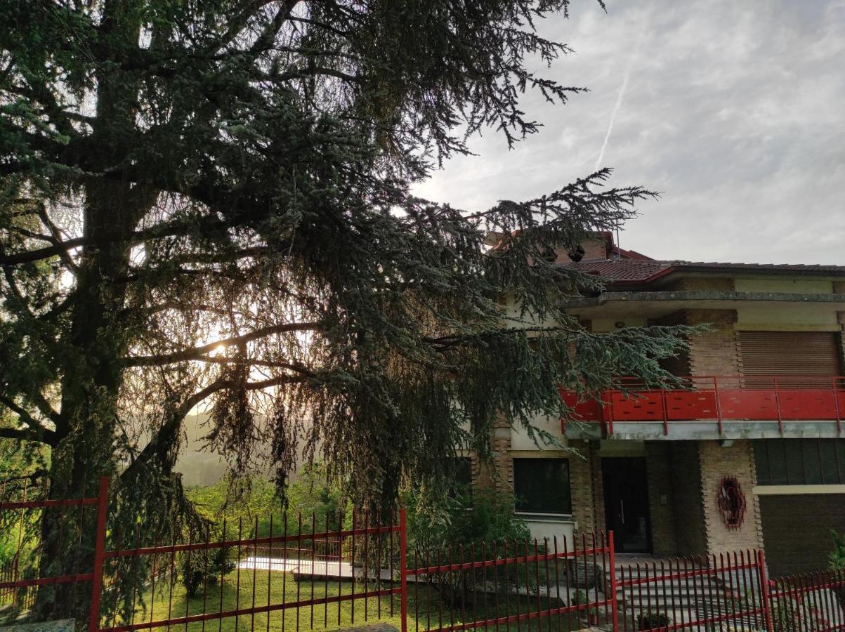 Oasi Del Monferrato - Appartamento Rosso Mombercelli Exteriör bild